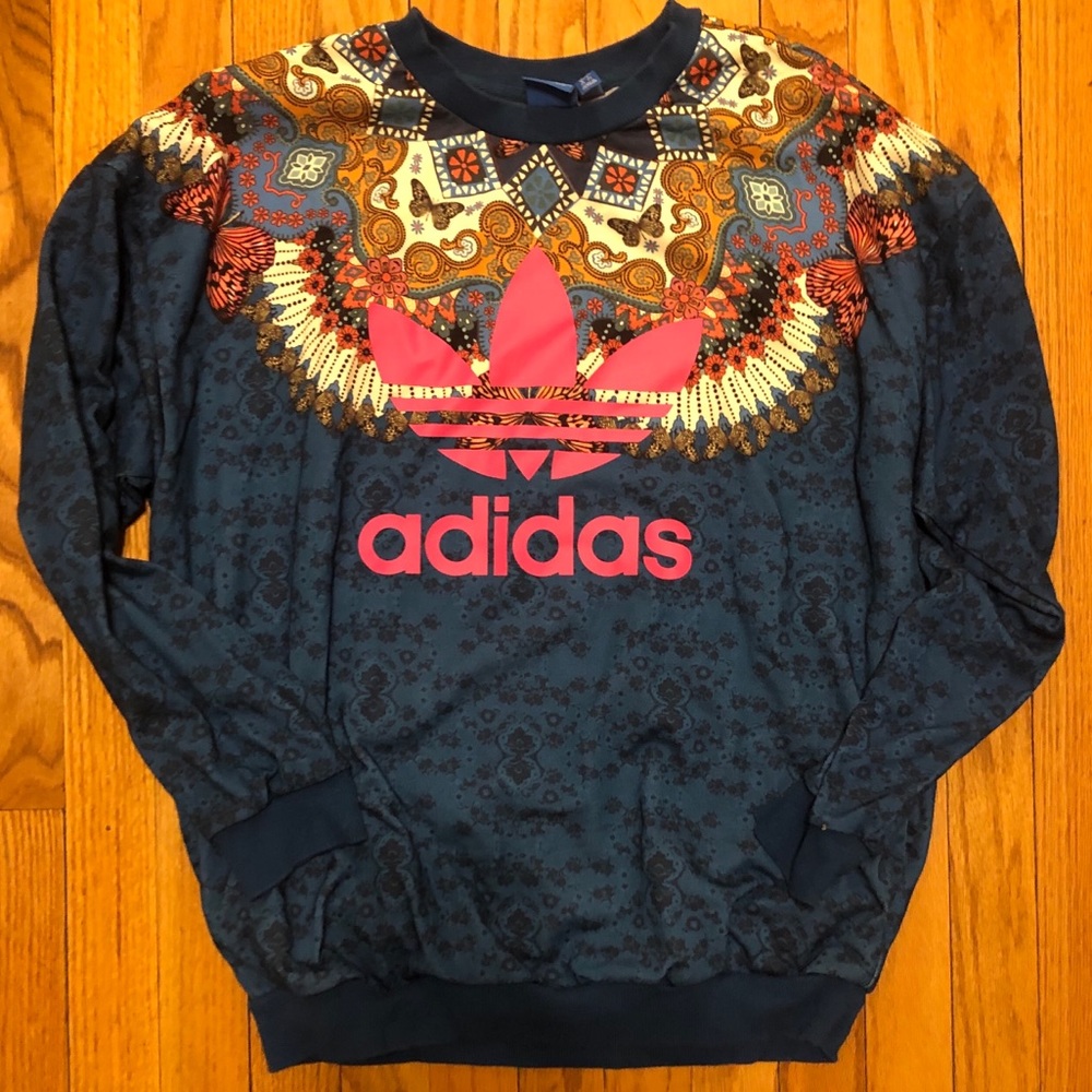 🔥MUST GO ASAP!🔥 Dope Adidas sweatshirt